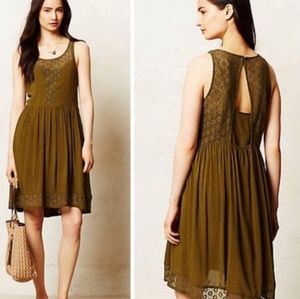 Lilka "matepe" olive green dress